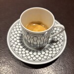 イル アオヤマ - エスプレッソ