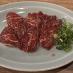 焼肉ホルモン酒場 たかちゃん - 牛ハラミタレ649円