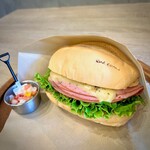 Quebom! SANDWICH STAND - 