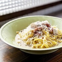 ポルチーニとベーコンのクリームソース