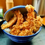 玉屋 - ■ 天丼、1,000円 (★ 海老 x2
                                ★ 鱚
                                ★ しめじ
                                ★ 玉葱と人参の掻き揚げ
                                ★ ピーマン
                                ★ 薩摩芋)