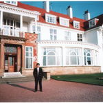 Turnberry Resort Scotland - 憧れのターンべりー、丘に立つ白亜のホテル