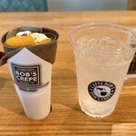 カフェ ボブズ クレープ - ミカンの何かと、こだわり酒場のレモンサワー