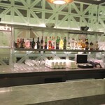 The Qantas Hong Kong Lounge - 