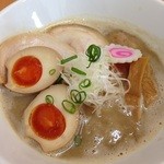 吉風  - 2014.8末　鶏とんこつ750＋味玉＋チャーシュー2枚　