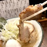 麵や きさ乃 - 特製らーめん、TP白髪ネギ・めんま