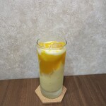 ママカレー - マンゴーラッシー