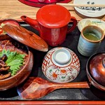 炭焼うな富士 - 肝入り上ひつまぶし