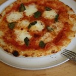 ナッカリーノ - もちもち生地のマルゲリータ♪