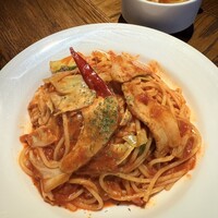 渋谷アチェーゾ - パスタA  豚トロとキャベツのトマトソース　1,000円