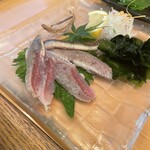 いわし屋 - 大羽イワシの炙り造り