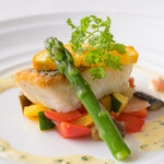 メインダイニング シーホース - マンスリーランチ2025年8月