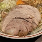 ラーメン豚山 - 豚