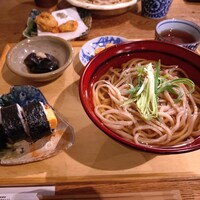 自家製粉石臼挽きうどん 青空blue 本店 - 