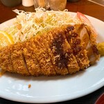 とんかつ いそ - ロースかつ　アップ