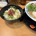 博多一幸舎 エキマルシェ大阪店 - 