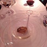 RESTAURANT DAZZLE - 三陸産オイスターの瞬間スモーク　アヒージョオイル仕立て￥６５０