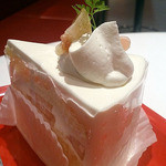 Le Lis - 桃のショートケーキ