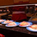 回転すし さかえ - 店内