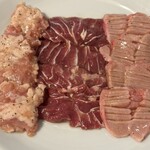 味楽苑 - 豚顔面盛り(カシラ、面脂、軟口蓋)1100円