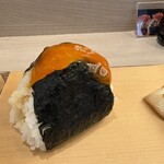 おにぎり香おり - 卵黄おにぎり