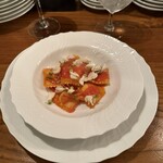 ジロトンド - 3皿目
      アカシアの花を詰めたトルテッリ