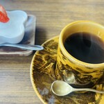 カフェアンドデリ チュロ - コーヒー&デザート