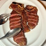 AKARENGA STEAK HOUSE - 