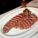 AKARENGA STEAK HOUSE - 