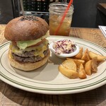 マンチズ バーガー シャック - 