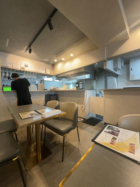 Sosaku Teppan Dining &amp; Live Bar LOA photo 4