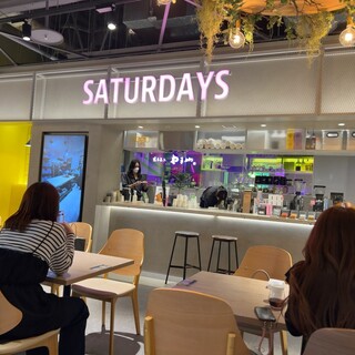 SATURDAYS Co_2