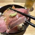 どんぶり次郎 - 