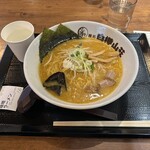 麺処 白樺山荘 横浜店 - 