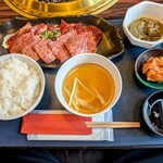 焼肉 黒柳 - 