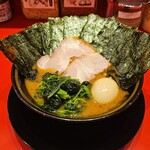 とらきち家 - とらきちラーメン(並)