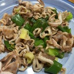 北海 - 豚のナンコツ炒め