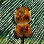 焼鳥 町子 - 抱き身（胸肉を皮で巻いたもの） ※店主の焼きの技術が光る