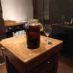 LAINE INAMURAGASAKI - ノルマンディーの地のリキュール（キャロンキャトル）