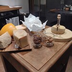 LAINE INAMURAGASAKI - チーズ（フロマージュ）