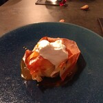 LAINE INAMURAGASAKI - カスタードとリンゴの熱々クルスタッド