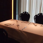 銀座 シェ・トモ - 案内された個室