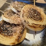 薫香炭火焼き 炊き餃子 焼鳥ただし 博多本店 - 