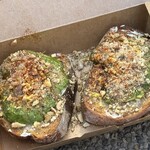 ブリコラージュ ブレッド アンド カンパニー ベーカリー - アボカドトースト