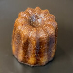 バックシュトゥーベ ツオップ - カヌレ