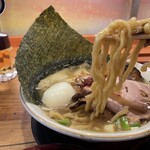 ラーメン凪 - 麺リフト