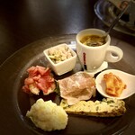 osteria enato - 〇エナート特製前菜の盛り合わせ／7点盛