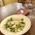 osteria enato - 〇群馬県産ルーコラとマッシュルームとパルミジャーノのサラダ