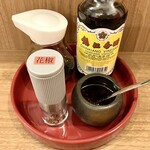 中華マオ - 卓上調味料 花椒・辣油・醤油・鎮江香酢(中国黒酢)