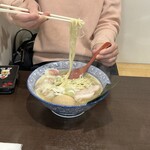 手打ちラーメン 清仁軒 - 細麺